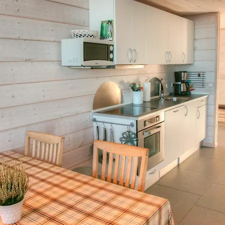 6 Person Holiday In Semesterbostad